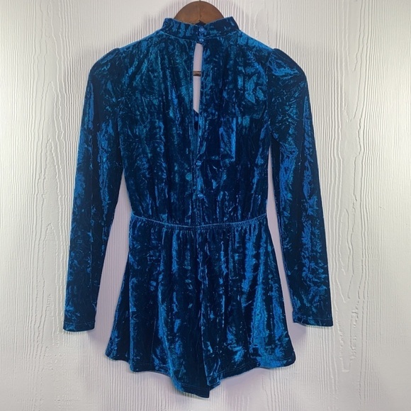 BeBop - Blue Velvet Short Long Sleeve Romper Size XS - Picture 8 of 10